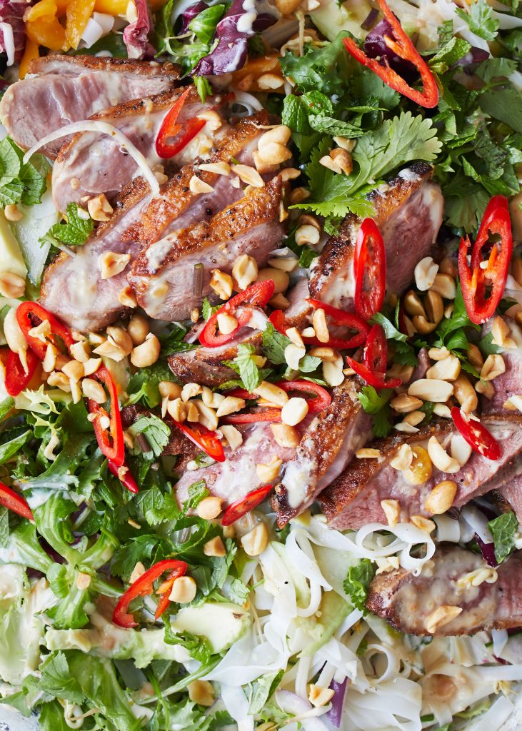 Asiatisk salat med and