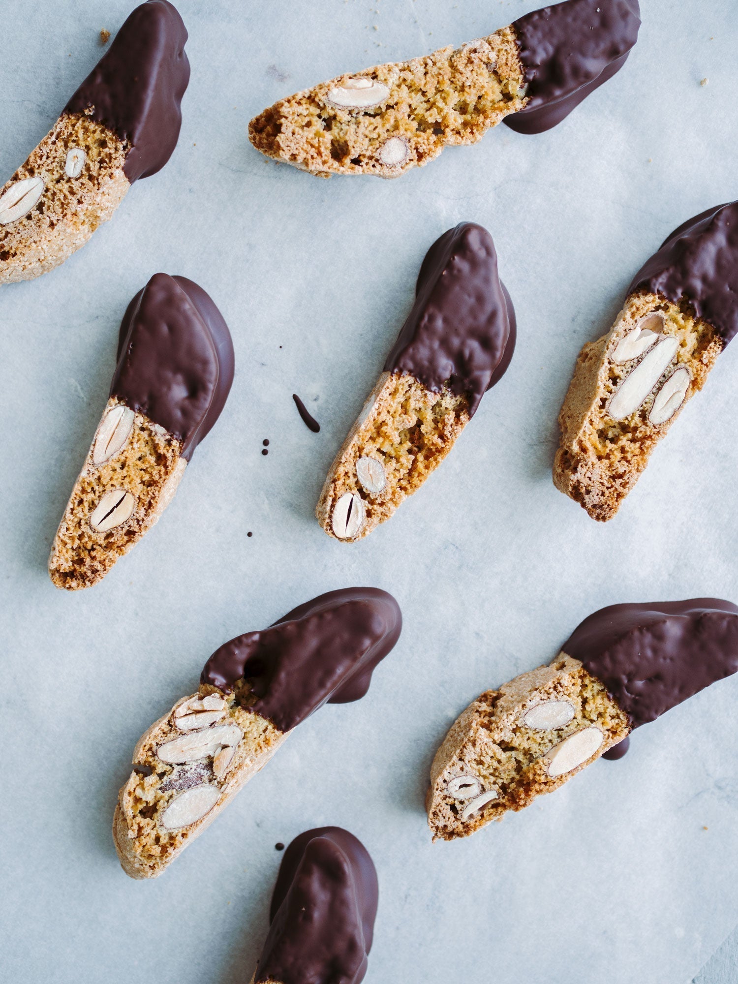 Biscotti med mandler og chokolade