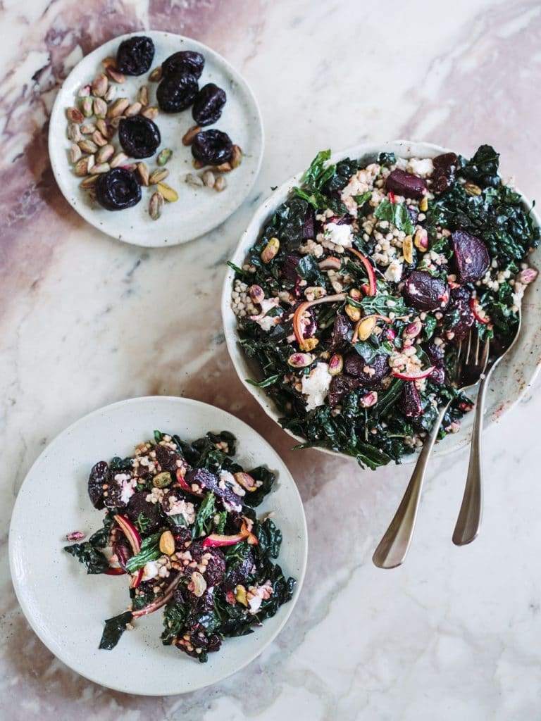 Boghvedesalat med bagte rødbeder