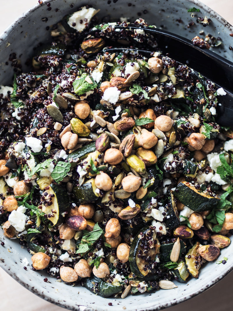 Quinoasalat med feta og squash