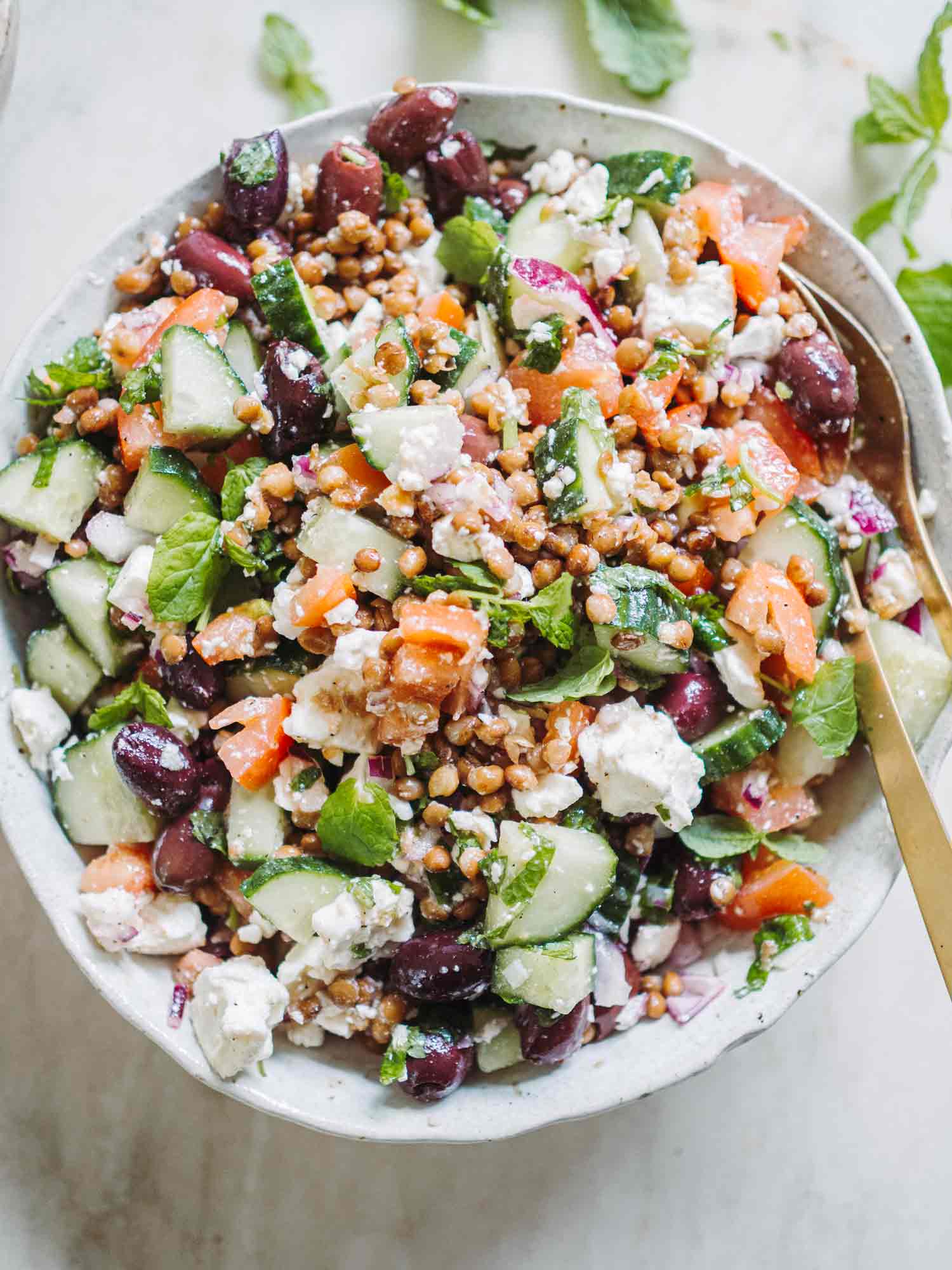 Græsk linsesalat med feta