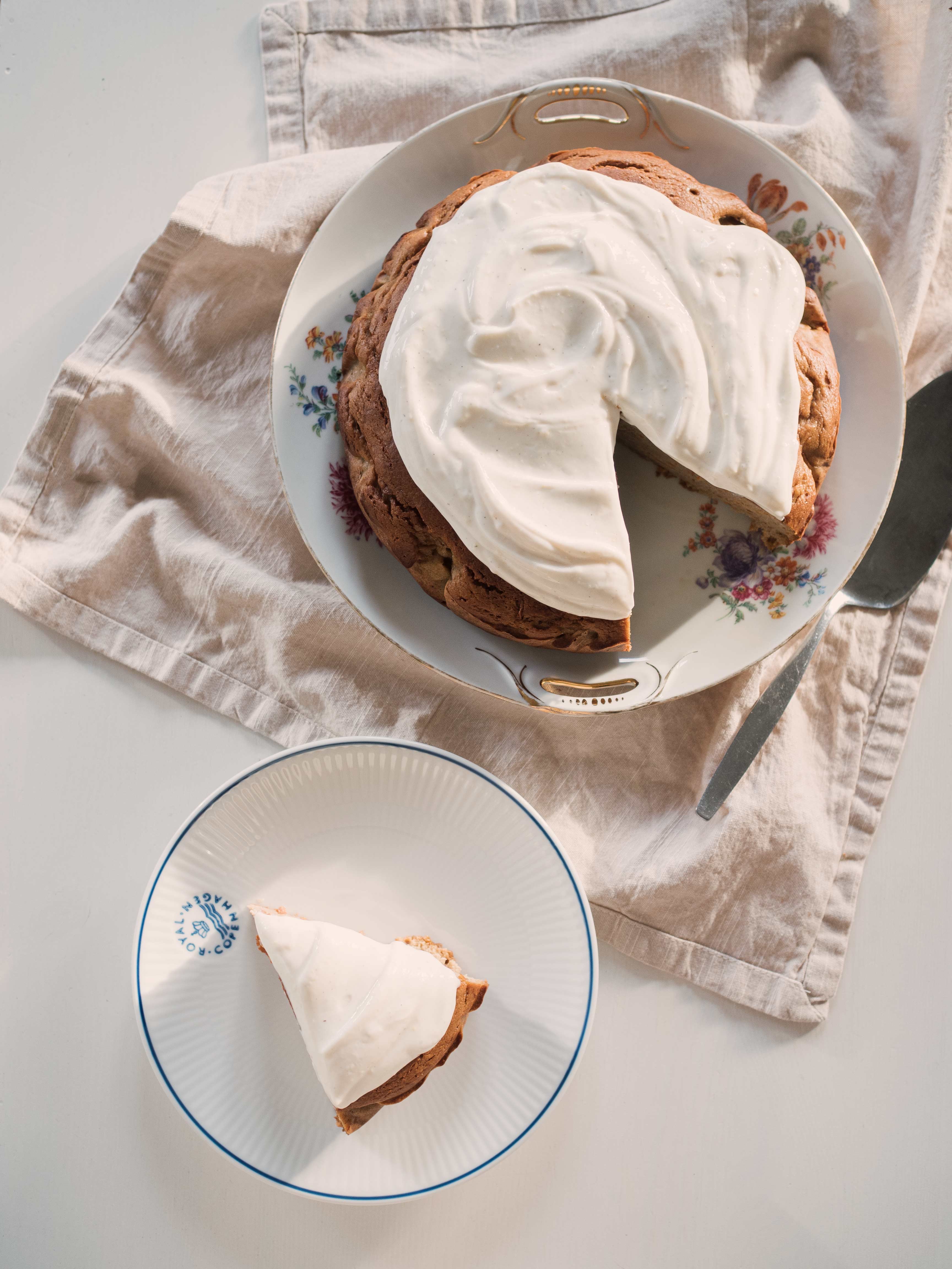 Gulerodskage med bønner