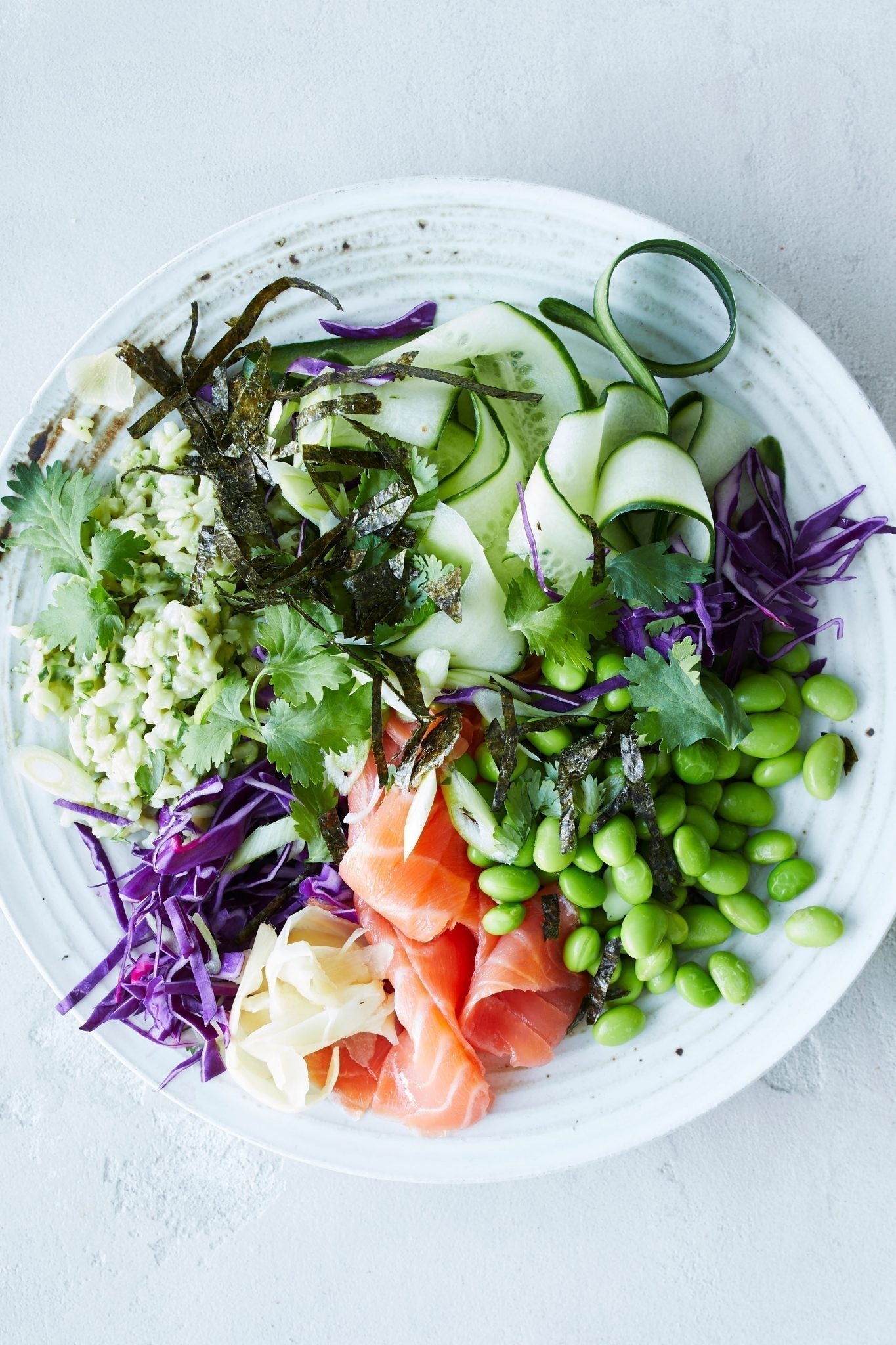 Sushi skål med laks