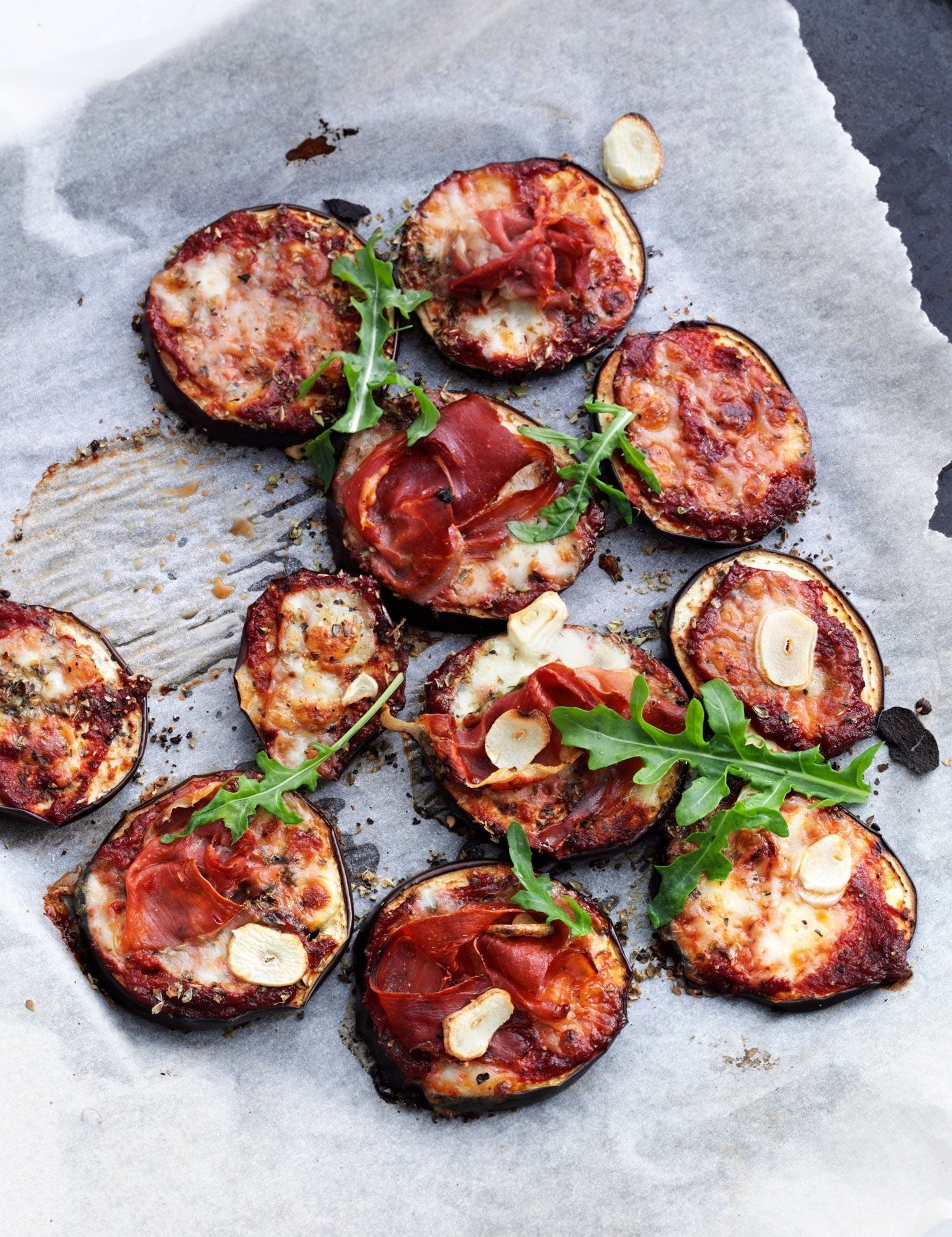 Aubergine pizza