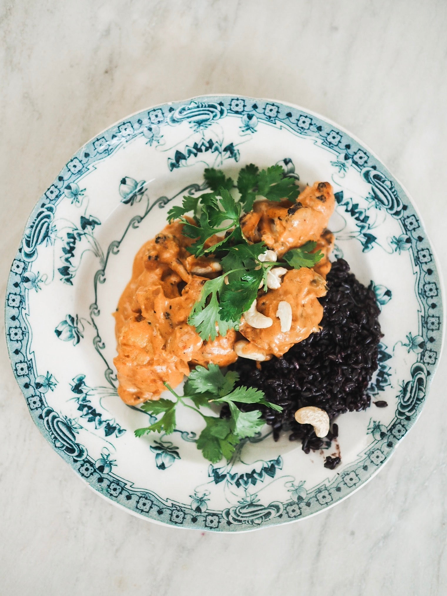 Indisk cashew curry med ristet blomkål
