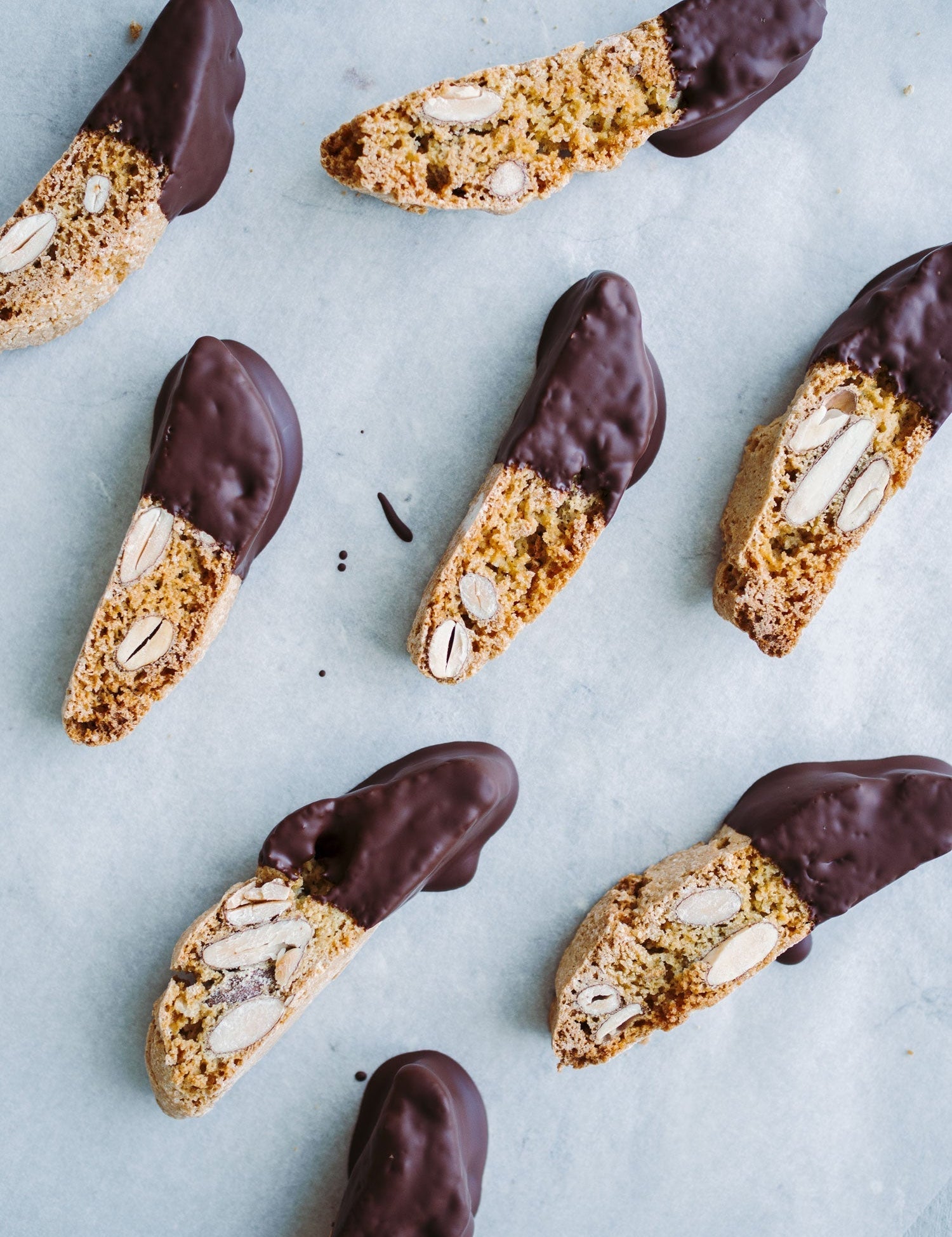 Biscotti med mandler og chokolade