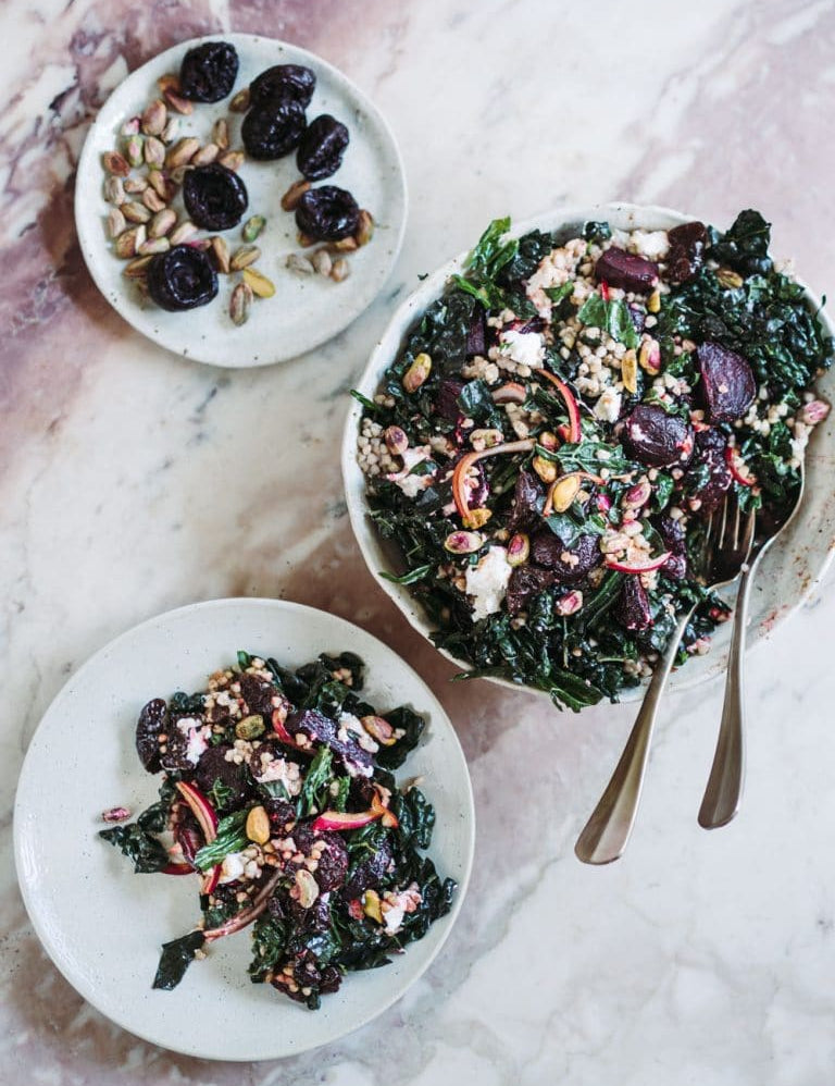 Boghvedesalat med bagte rødbeder