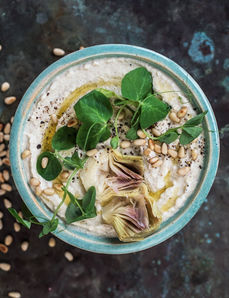 Butterbean-dip med artiskokhjerter