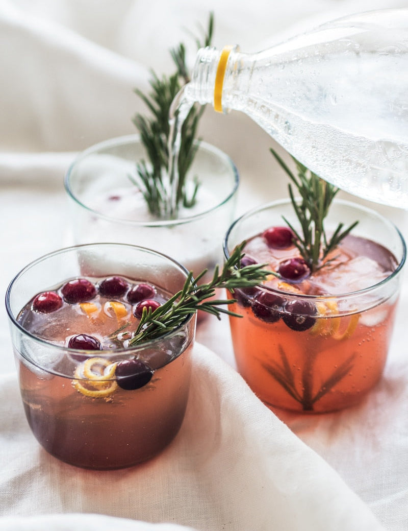 Julet Gin & Tonic med tranebær & rosmarin