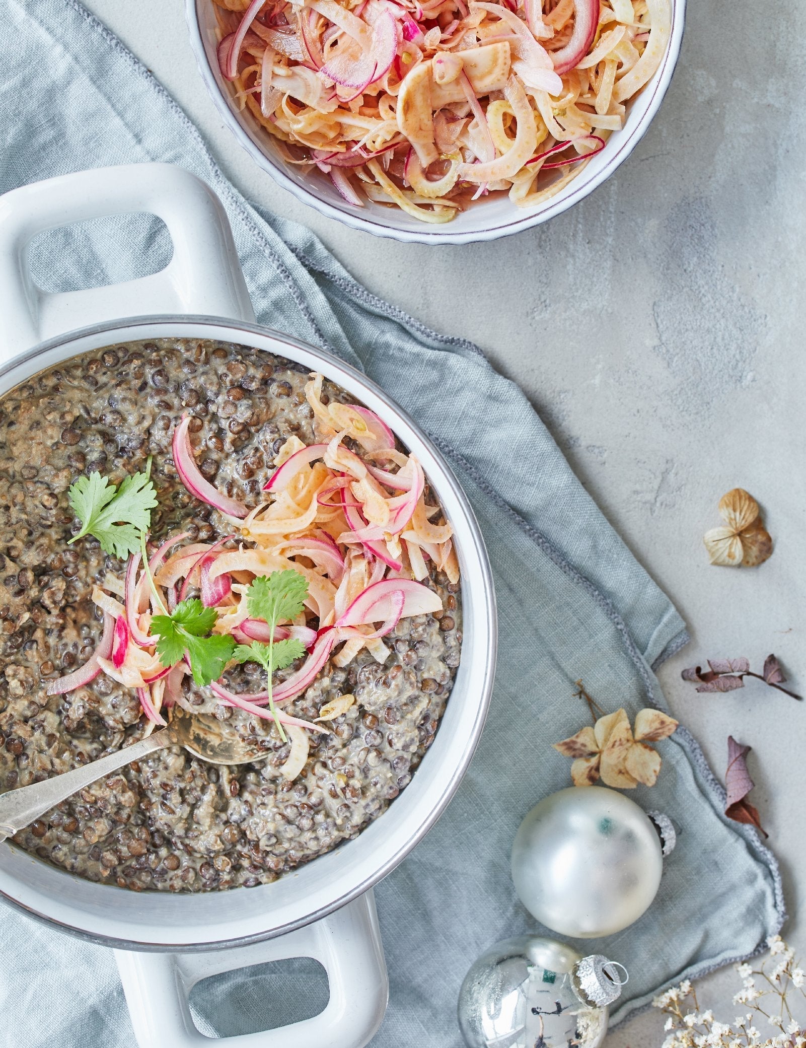 Linsegryde med tahin og syltet fennikel