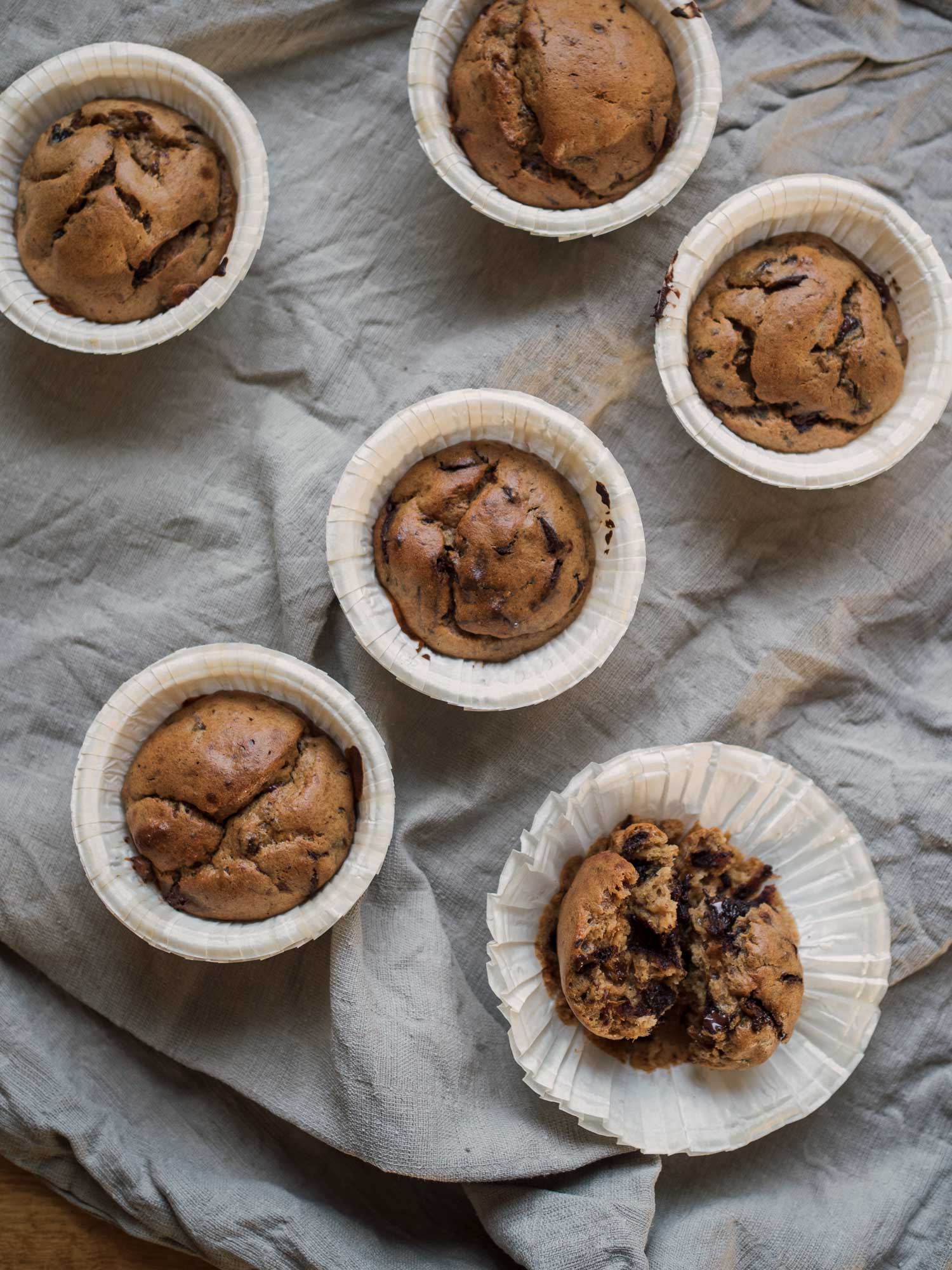 Bananmuffins med svesker