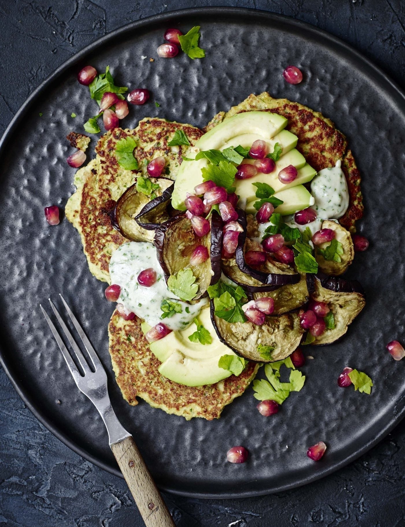 Falafel pandekager med myntedressing