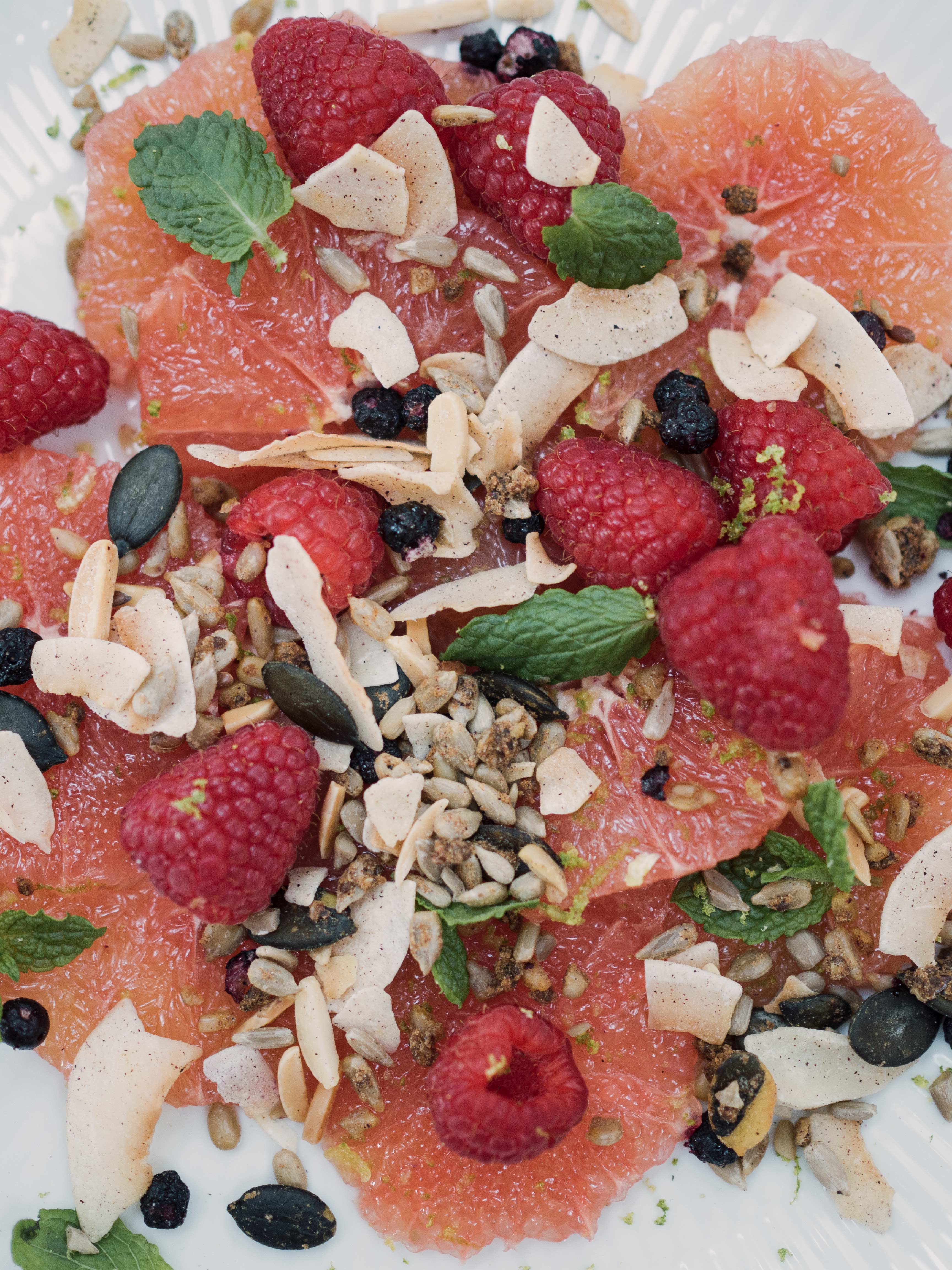 Grape med granola