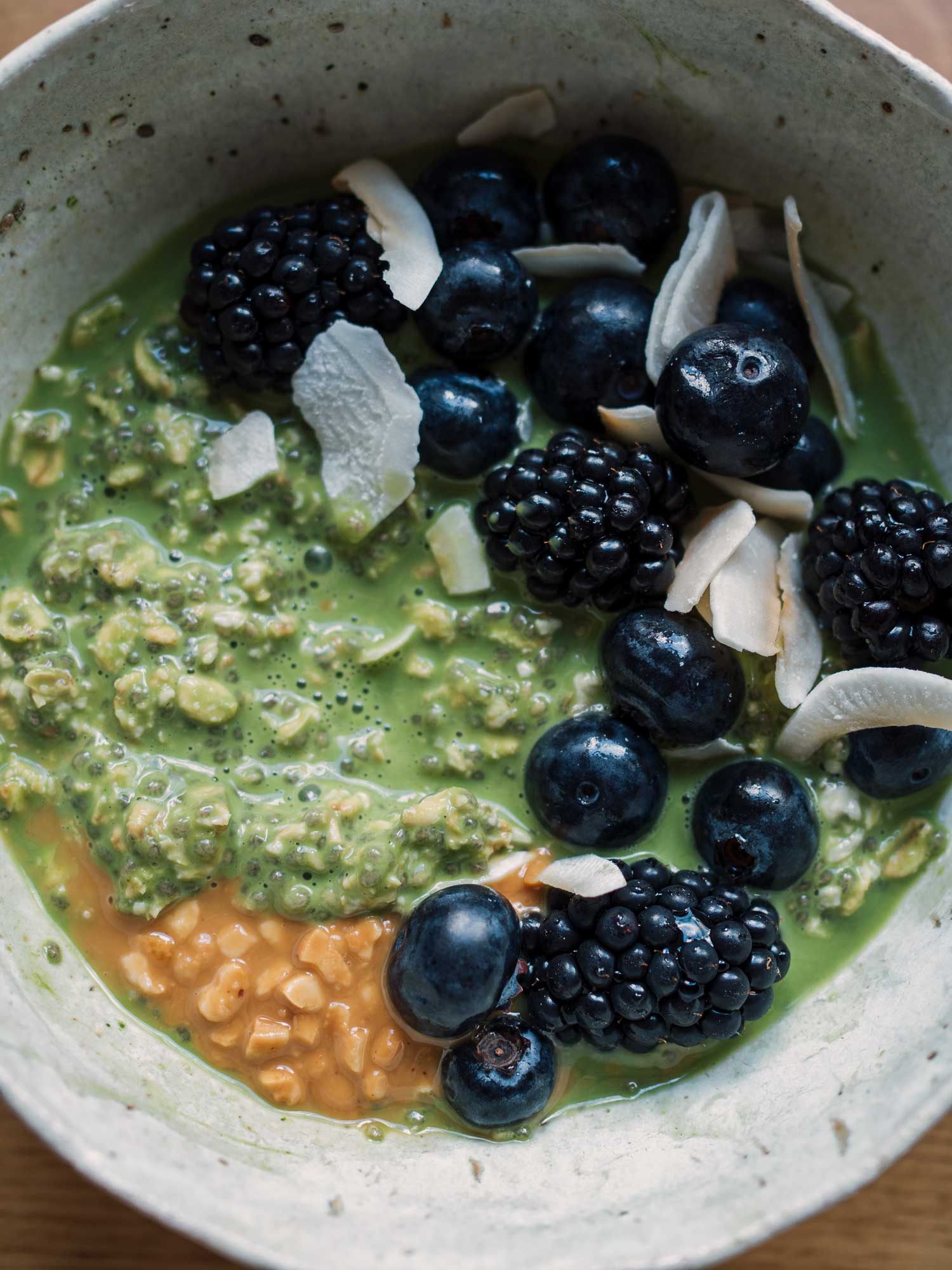 Matcha overnight oats