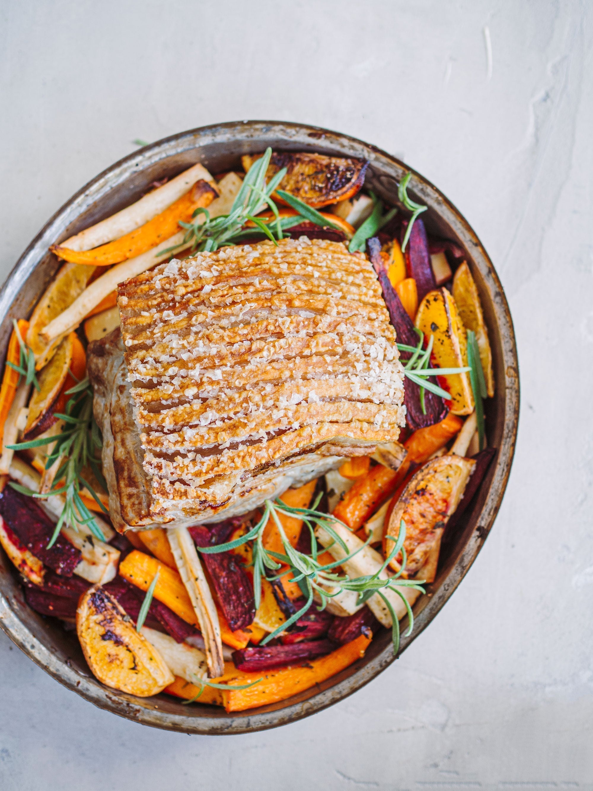 Flæskesteg med rodfrugter