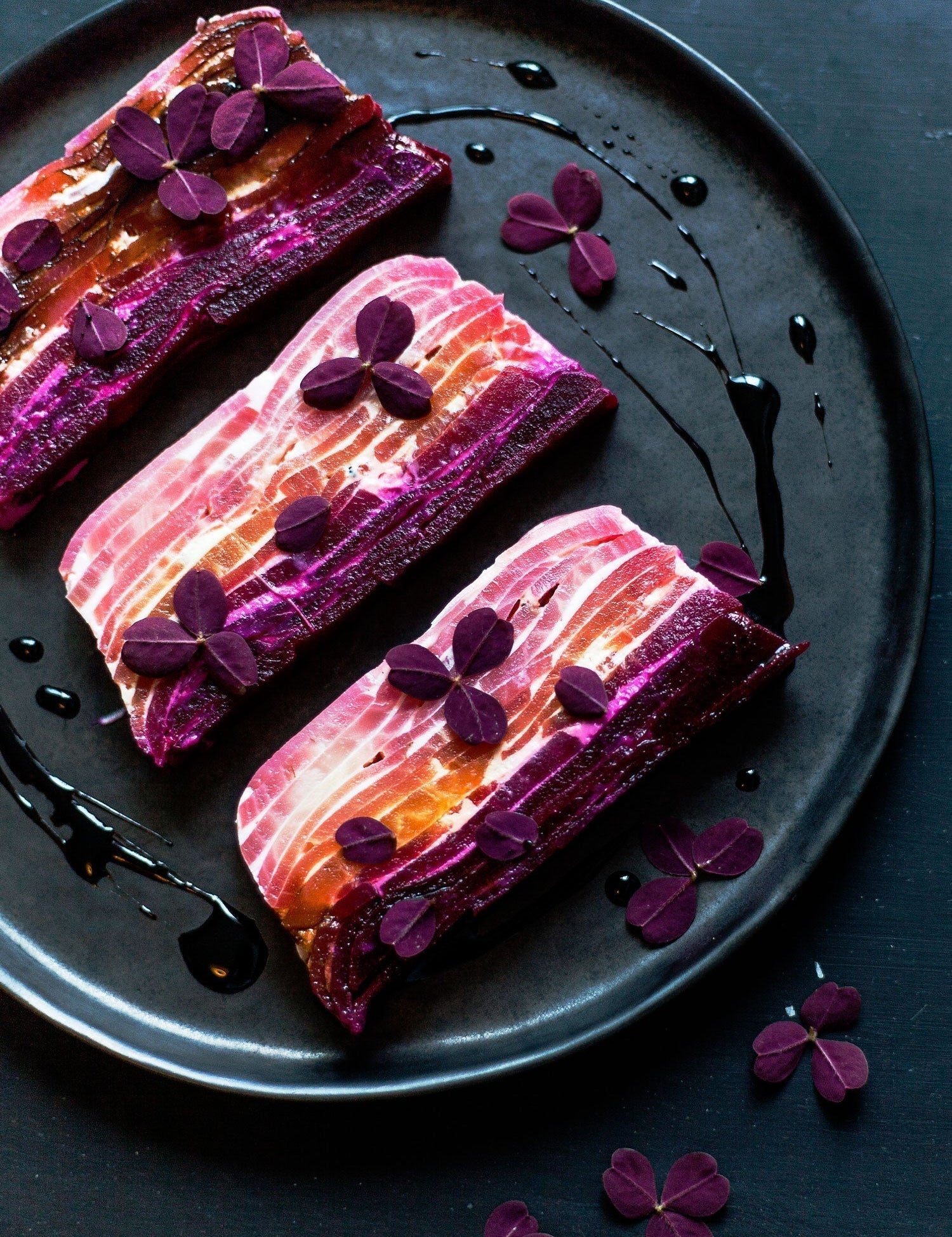 Forret med rødbede og gedeost