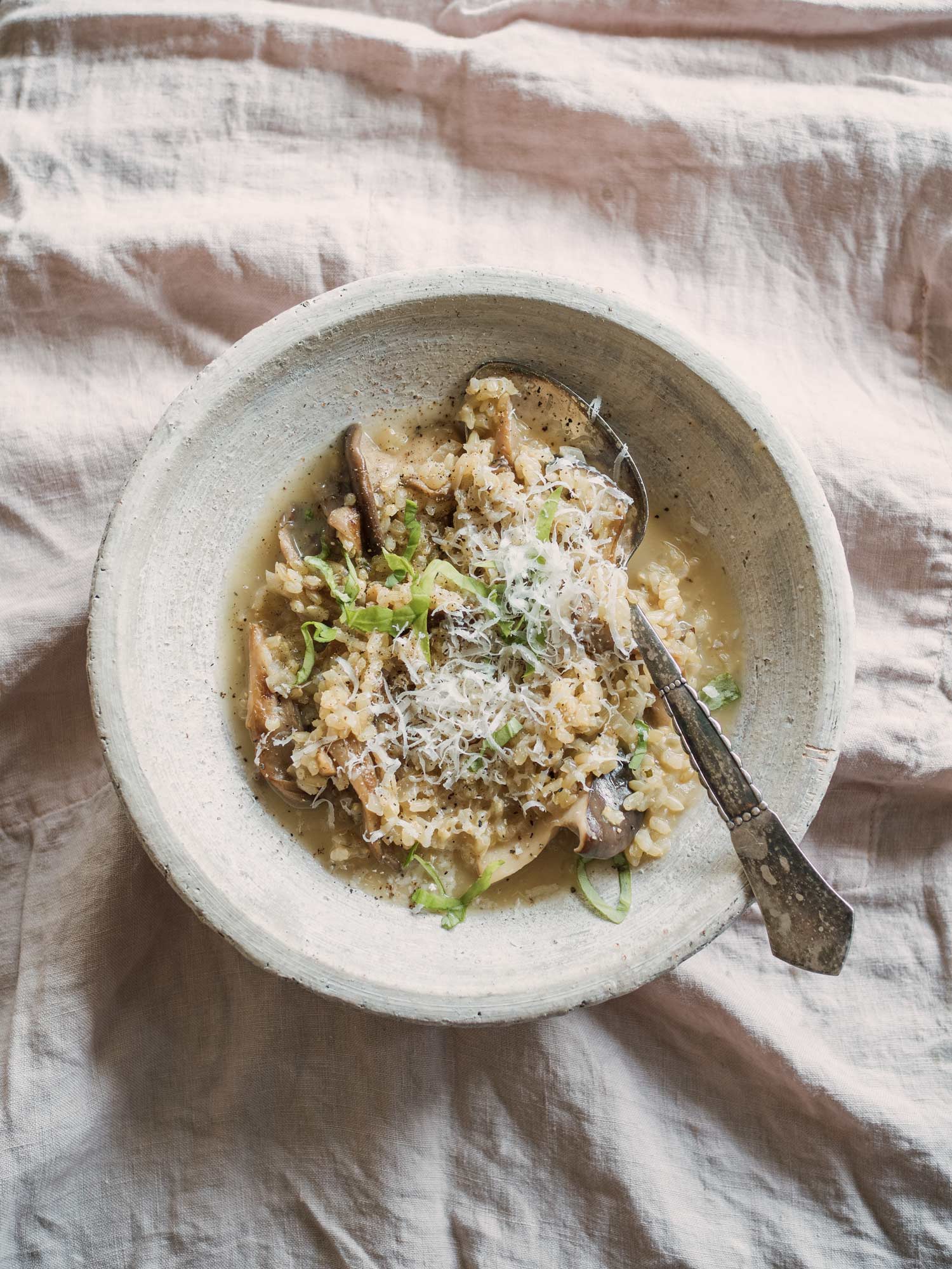 Fuldkornsrisotto med svampe