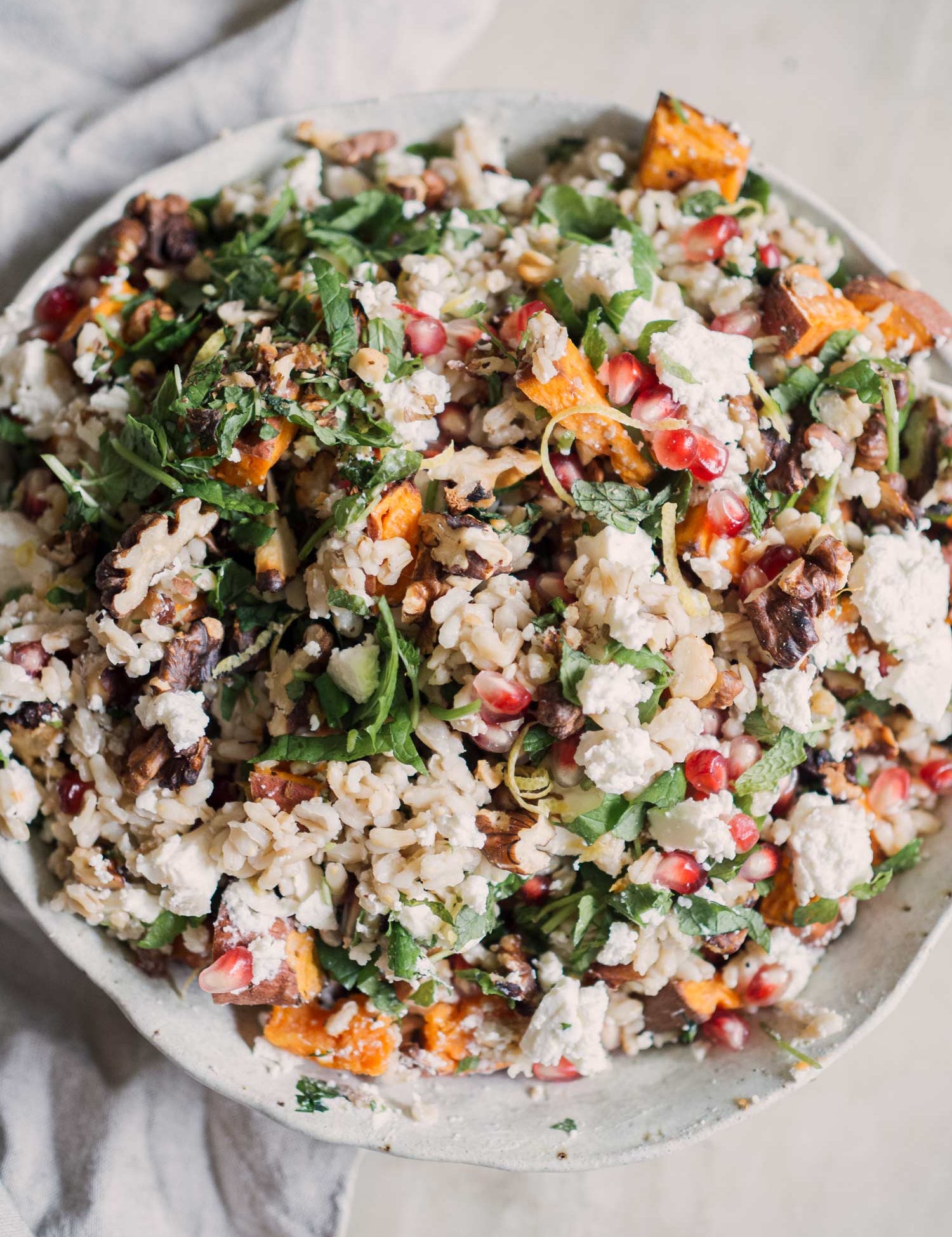 Mellemøstlig salat med havreris