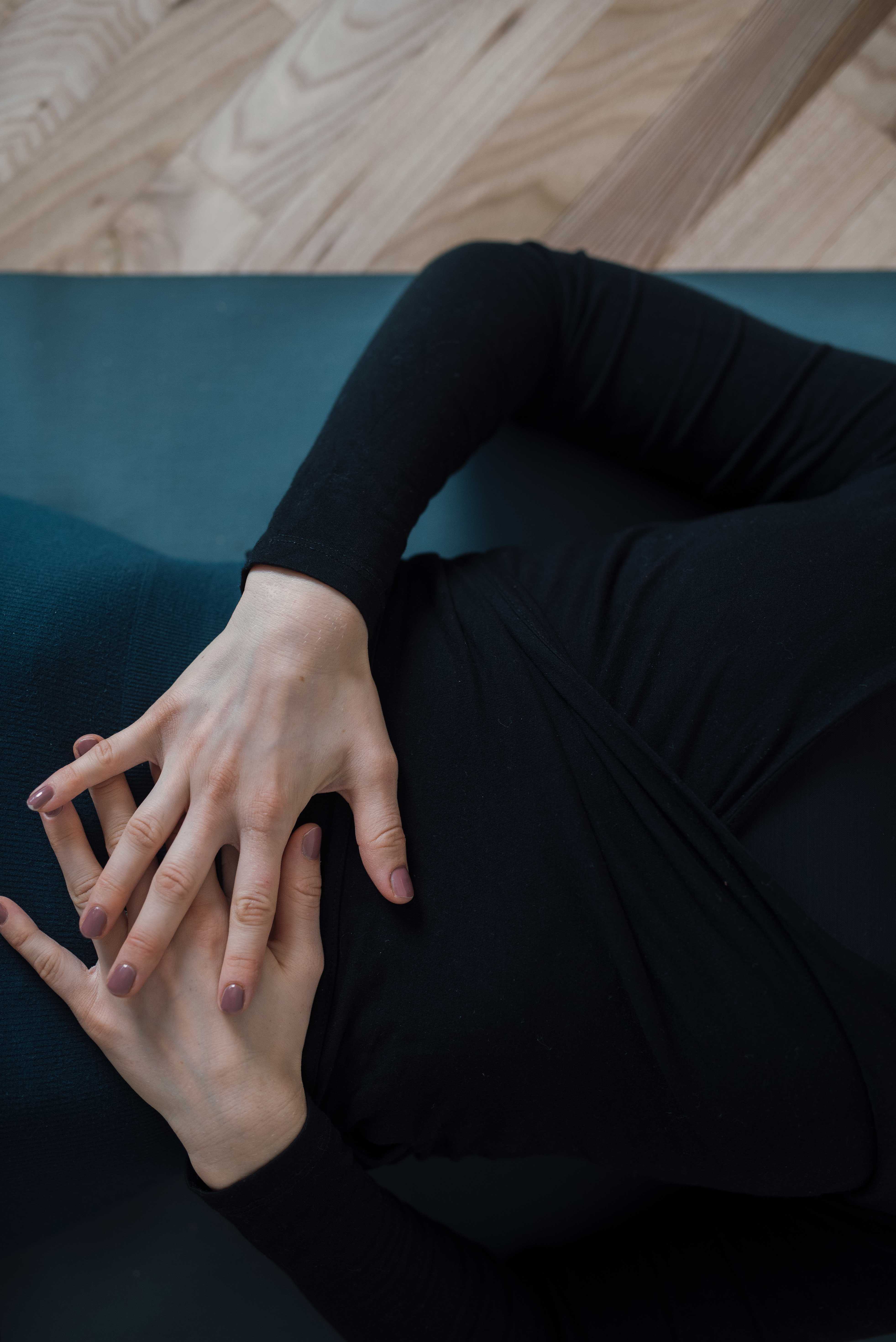 Yoga mod menstruationssmerter